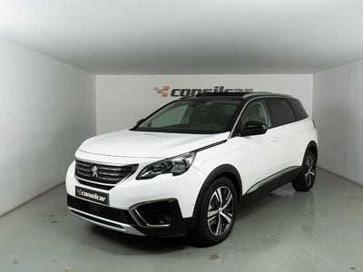 Usado Peugeot 5008 Allure 120 HP (88 kW) 2017 Branco SUV