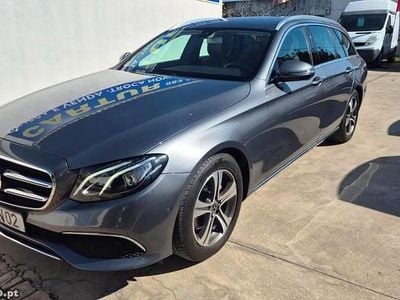 Usado Mercedes E220 Avantgarde 194 HP (142 kW) 2018 Cinza Carrinha