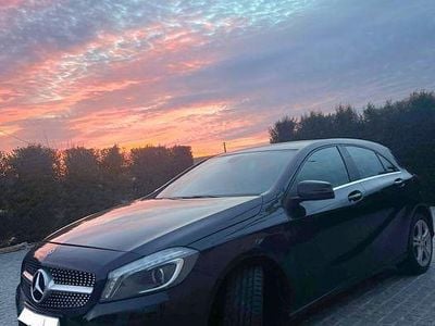 Usado Mercedes A180 Urban 110 HP (80 kW) 2013 Sedan