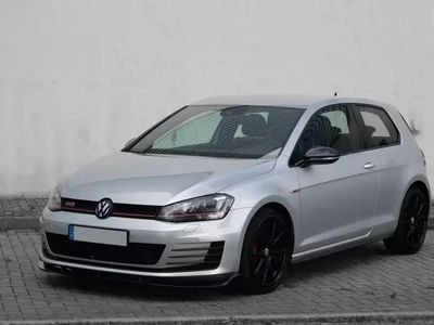 VW Golf VII