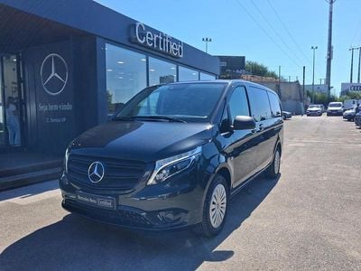 Cinza Usado 2022 Mercedes Vito Van | € 47.400 (Preço justo)