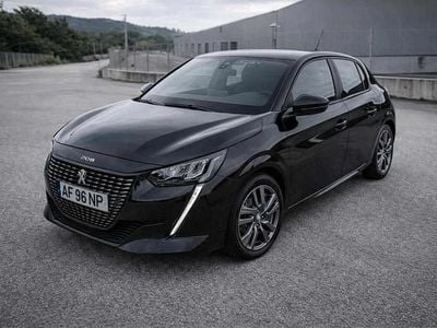 Preto Usado 2021 Peugeot 208 Citadino | € 11.750 (Bom preço)
