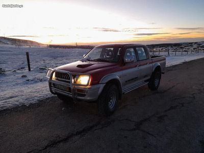 usado Mitsubishi L200 Strakar