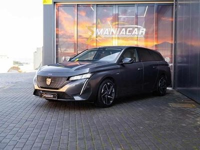 Usado Peugeot 308 180 HP (132 kW) 2023 Cinzento