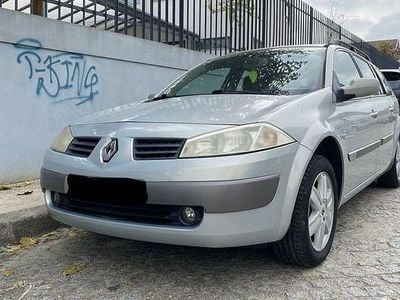 Usado 2004 Renault Mégane II Sedan | € 2.500
