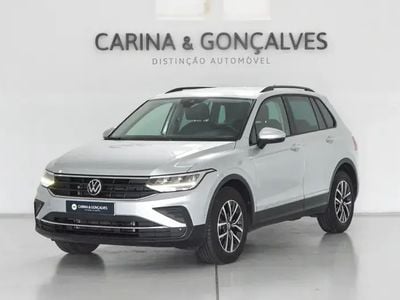 Usado VW Tiguan Life 150 HP (110 kW) 2022 Cinza prata SUV