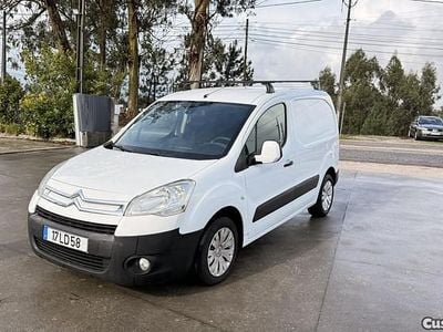 Branco Usado 2010 Citroën Berlingo Monovolume | € 6.500 (Bom preço)