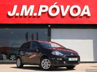 Usado Fiat Punto Easy 69 HP (50 kW) 2018 Preto Citadino