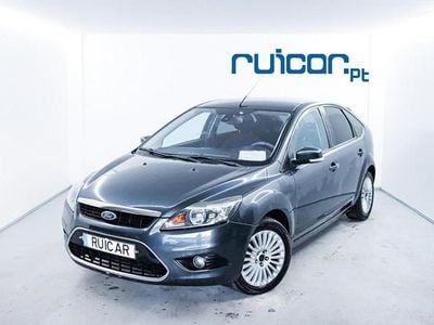 Usado Ford Focus 109 HP (80 kW) 2009 Cinzento