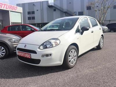 Branco Usado 2018 Fiat Punto S Citadino | € 8.900 (Preço justo)
