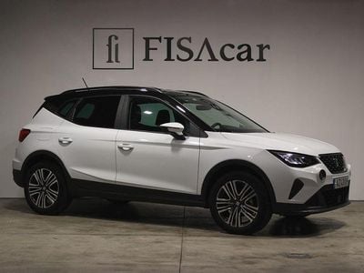 Branco Usado 2023 Seat Arona Style SUV | € 16.900 (Bom preço)