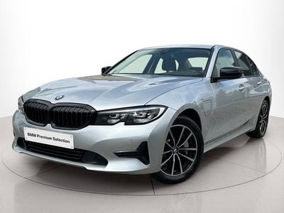 BMW 330e