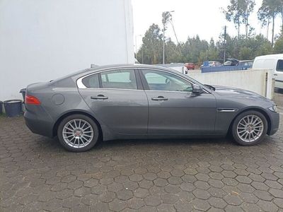 usado Jaguar XE 2.0d - Vendo ou Troco