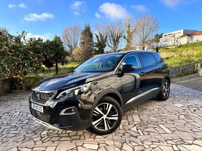 Preto Usado 2019 Peugeot 5008 Allure Monovolume | € 17.850 (Preço justo)