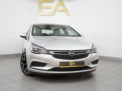 Cinza Usado 2019 Opel Astra Business Edition | € 12.480 (Preço justo)