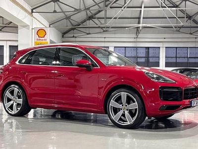 Vermelho Usado 2021 Porsche Cayenne SUV | € 69.500