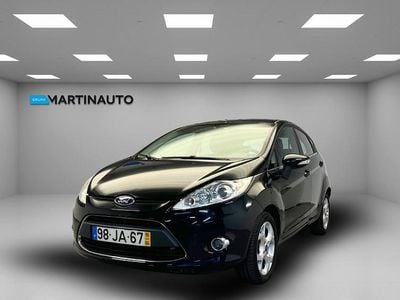 Preto Usado 2004 Ford Fiesta Trend Citadino | € 6.990