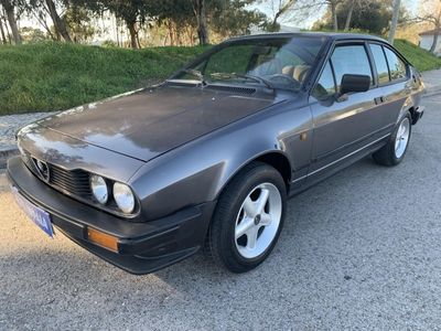 Alfa Romeo GTV