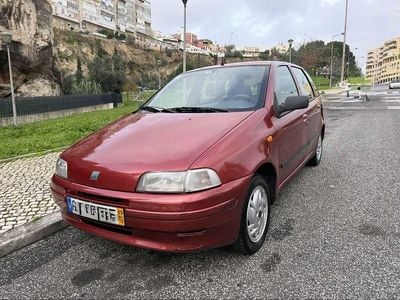 Usado 1999 Fiat Punto Sedan | € 1.200
