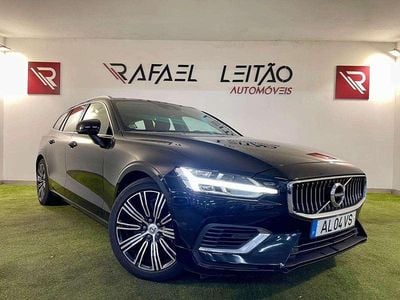Usado Volvo V60 340 HP (250 kW) 2021 Preto Carrinha