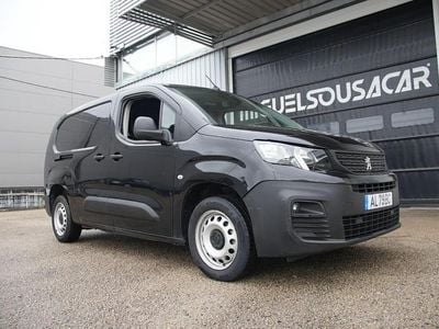 Preto Usado 2021 Peugeot Partner Monovolume | € 14.000 (Preço justo)