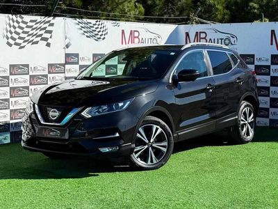 Usado Nissan Qashqai N-Connecta 110 HP (80 kW) 2018 Preto SUV