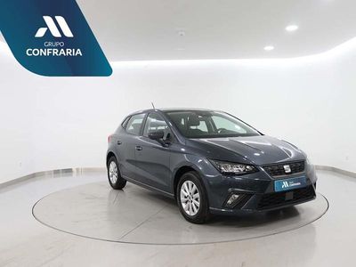 Usado Seat Ibiza 95 HP (69 kW) 2024 Cinzento Citadino