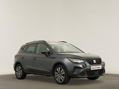 Usado Seat Arona Style 110 HP (80 kW) 2023 Cinzento SUV