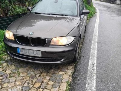 Usado BMW 118 143 HP (105 kW) 2008 Outra Citadino
