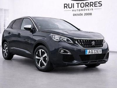 Usado Peugeot 3008 Active 130 HP (95 kW) 2018 Azul SUV
