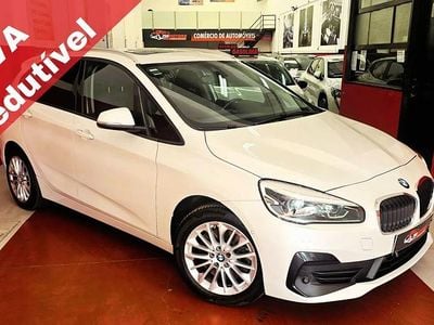 Branco Usado 2019 BMW 225 Active Tourer Sport Line Monovolume | € 18.750 (Preço elevado)