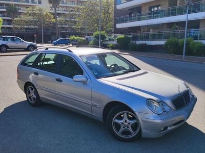Mercedes C220
