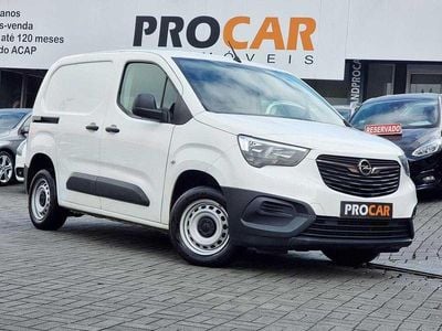 Usado Opel Combo Enjoy 102 HP (75 kW) 2022 Branco Sedan