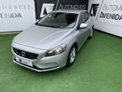 usado Volvo V40 Momentum D2