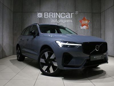 Usado Volvo XC60 Plus 350 HP (257 kW) 2023 Cinza SUV