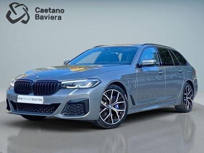 Cinza Usado 2024 BMW 530 Carrinha | € 54.900 (Preço justo)