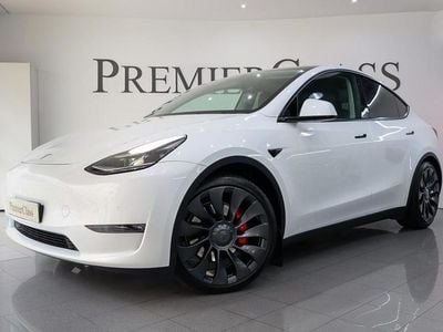 Branco Usado 2022 Tesla Model Y SUV | € 38.490 (Preço justo)