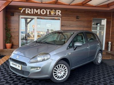 Usado Fiat Punto Evo 95 HP (69 kW) 2012 Cinzento Citadino