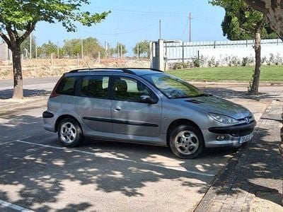 Usado 2002 Peugeot 206 Carrinha | € 2.500 (Preço justo)