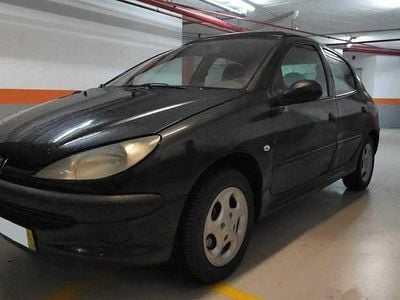 Usado 2001 Peugeot 206 CC Cabrios | € 1.800