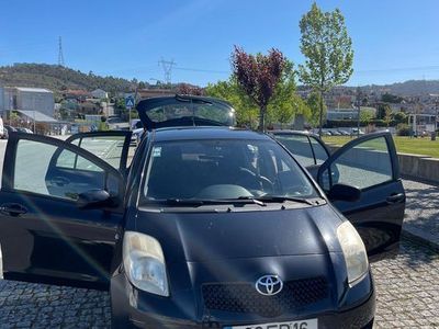 usado Toyota Yaris Gasolina