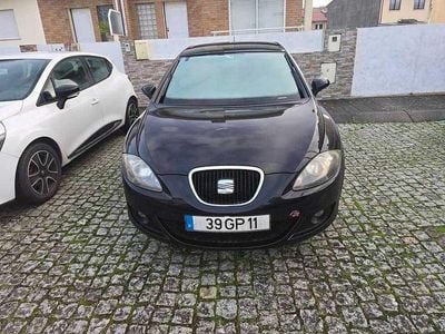 Usado Seat Leon 105 HP (77 kW) 2008 Preto Citadino