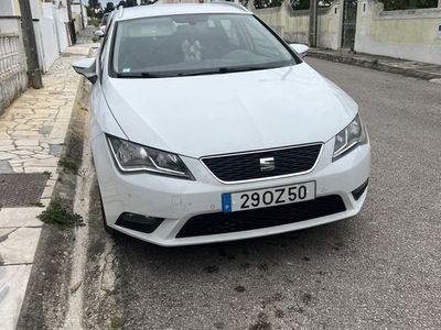 usado Seat Leon em bom estado,o carro esta impecavel