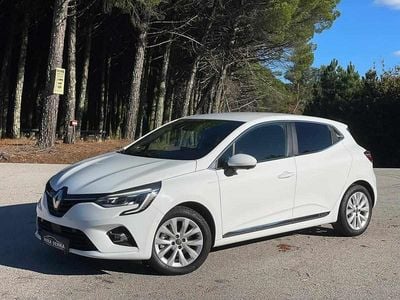 Branco Usado 2019 Renault Clio IV Intens Citadino | € 16.250 (Caro)