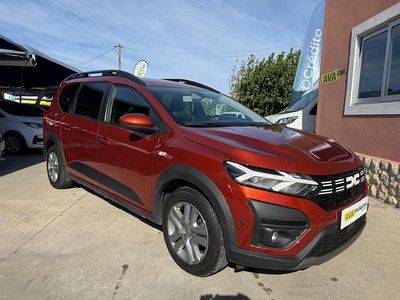Usado Dacia Jogger Expression 110 HP (80 kW) 2023 Castanho Monovolume