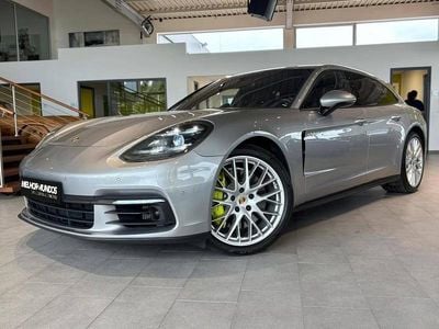 Usado Porsche Panamera Sport Turismo 462 HP (339 kW) 2019 Cinzento Sedan
