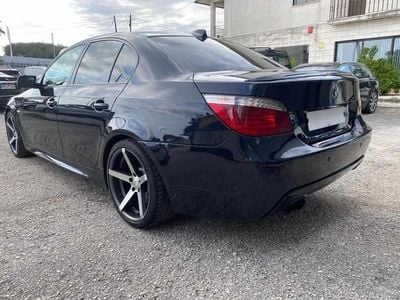 Preto Usado 2005 BMW 535 Sedan | € 12.000