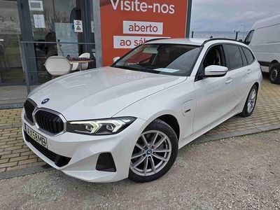 Usado BMW 320e Advantage 204 HP (150 kW) 2023 Branco Carrinha