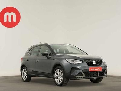 Cinzento Usado 2024 Seat Arona FR SUV | € 19.999 (Preço justo)