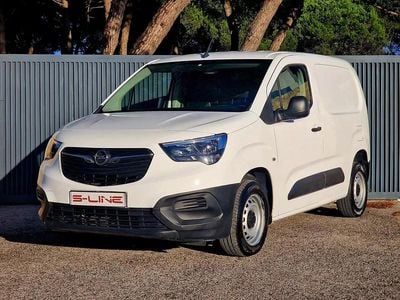 Usado Opel Combo Enjoy 100 HP (73 kW) 2022 Branco Monovolume